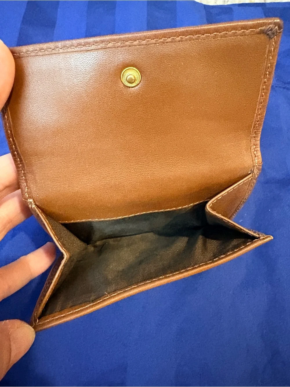 2007 Coach Vintage Y2K Leather Signature Medallion Bifold Wallet